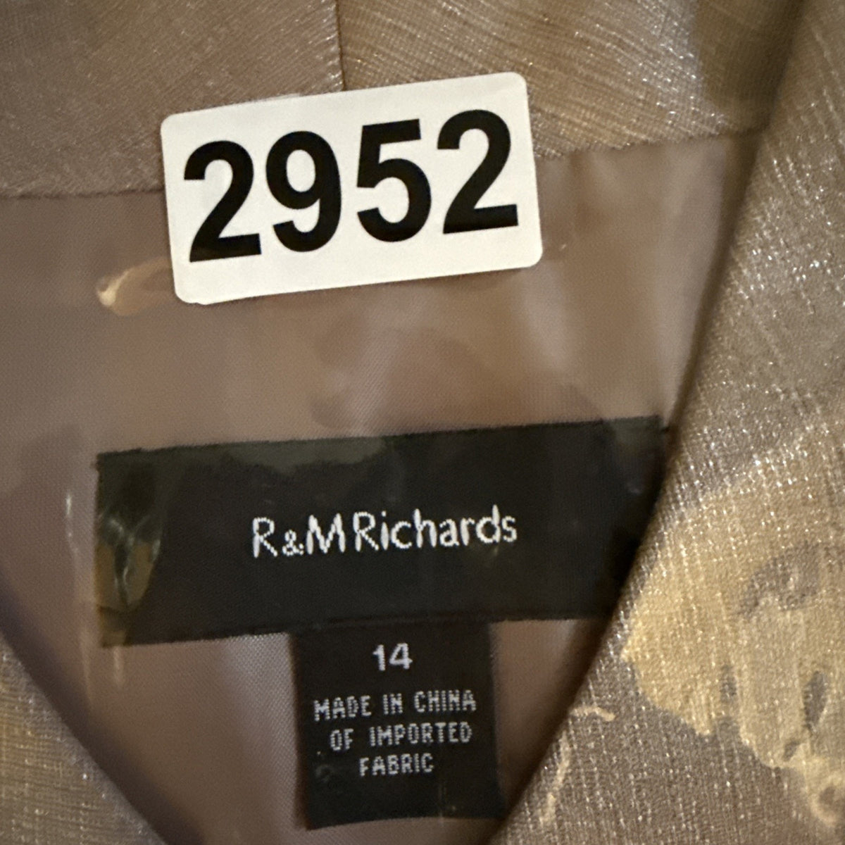R&M Richards Shimmering , Metallic Bolero Evening Jacket Women’s Size 14 Mauve