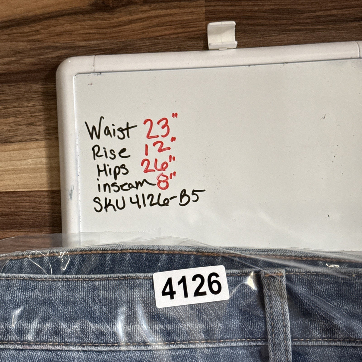 TALBOTS Flawless Girlfriend Short Women Size 22W Denim 5 Pocket