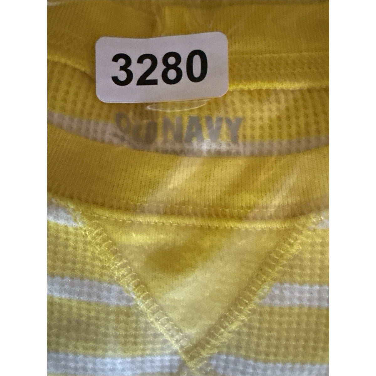 Old Navy Top Blouse T-shirt Size Medium Long Sleeve Striped Yellow White