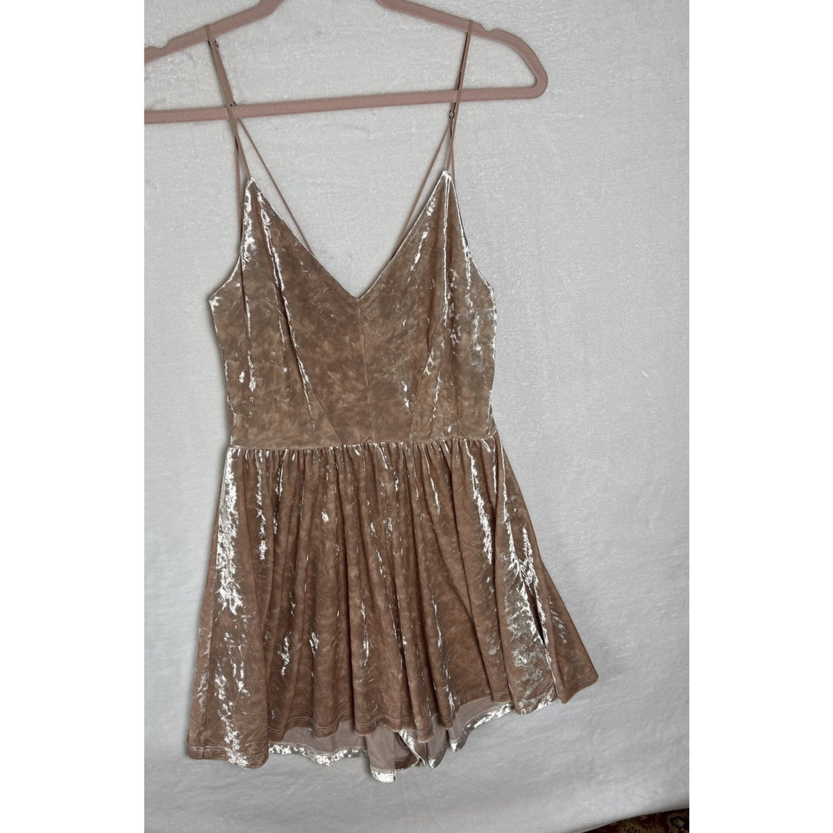 Silence + Noise Velvet Romper Sz L Blush Pink Crushed Velvet Coquette Balletcore