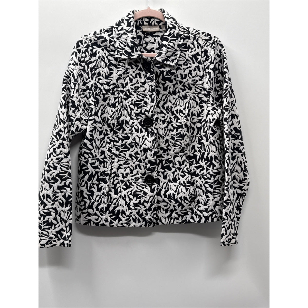 Croft & Barrow Jacket Women’s Size Medium Black & White 3 Button Blazer Floral