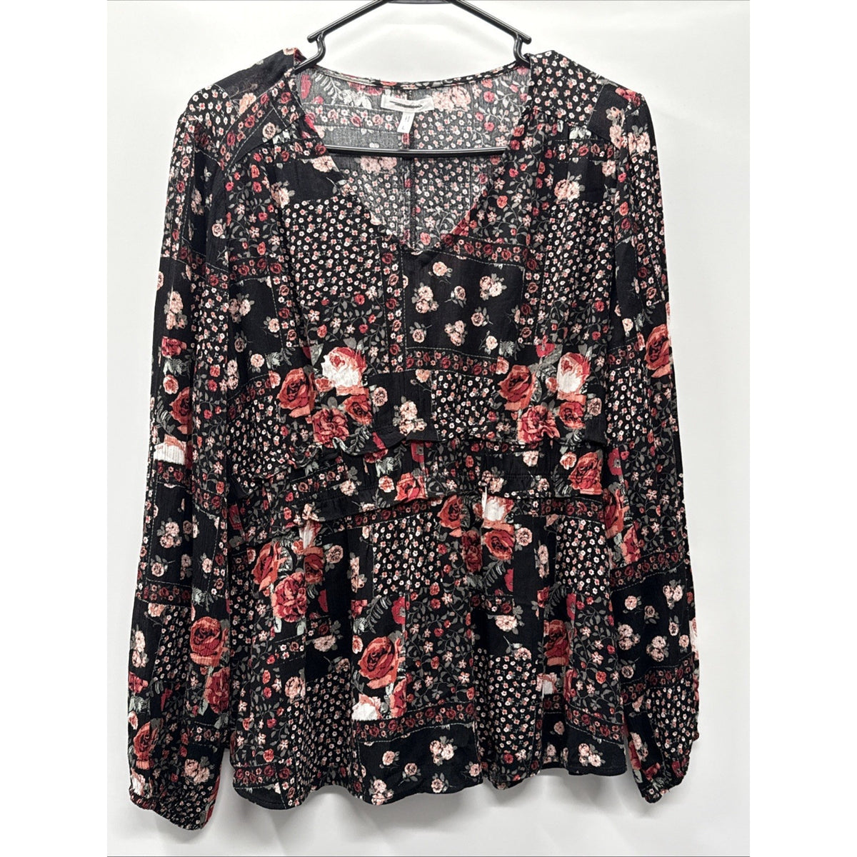 Maurices Blouse Womens L Black Floral Long Sleeve Lightweight V-Neck Pullover