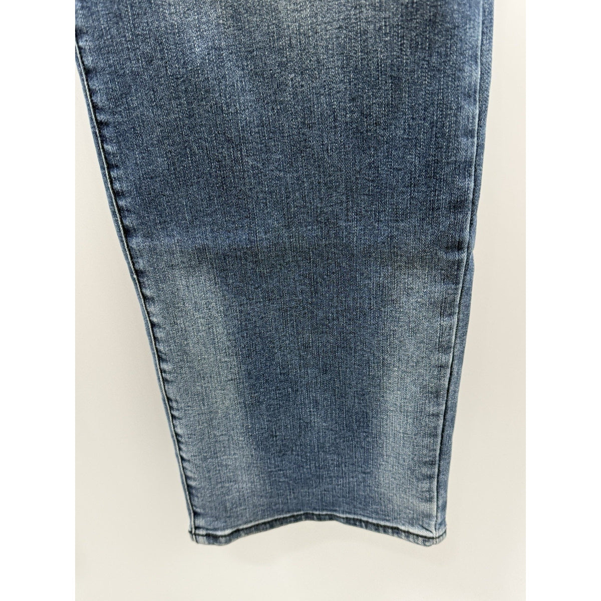 Arizona Jean Co Mens Jeans 40x36 Relaxed Straight Stretch Distressed Medium Wash