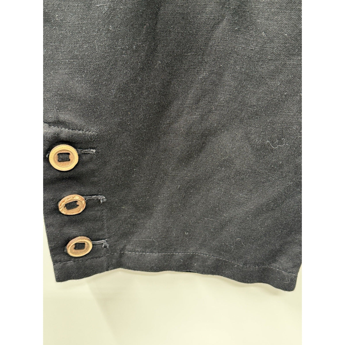Ruby Rd Petite 10P Black Linen Blend Crop Pants Button Hem Casual Capri