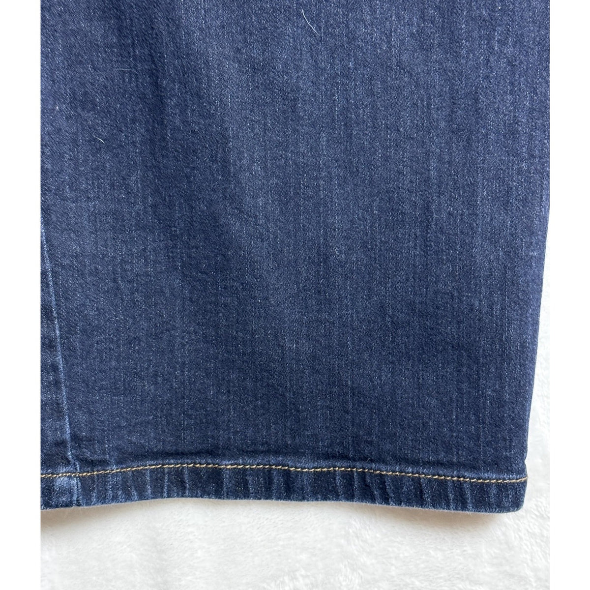 Gloria Vanderbilt Amanda Jeans Womens 22W Average Dark Wash Straight Leg Stretch