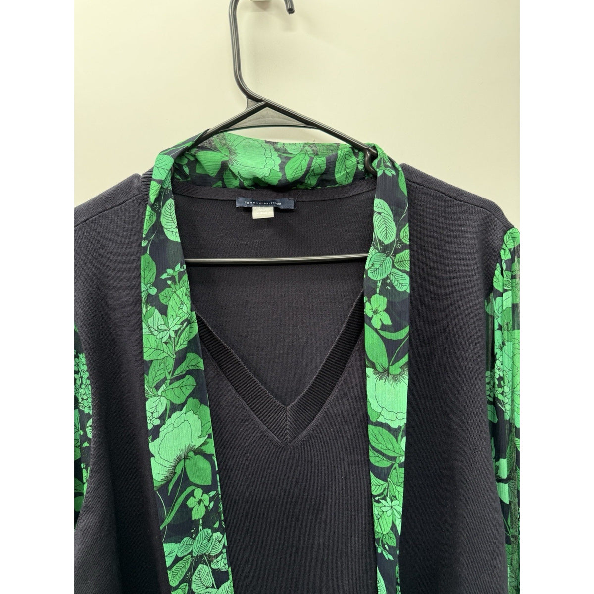 Tommy Hilfiger XL Tie Neck Sweater Green Floral Sleeve V Neck Mixed Media Top