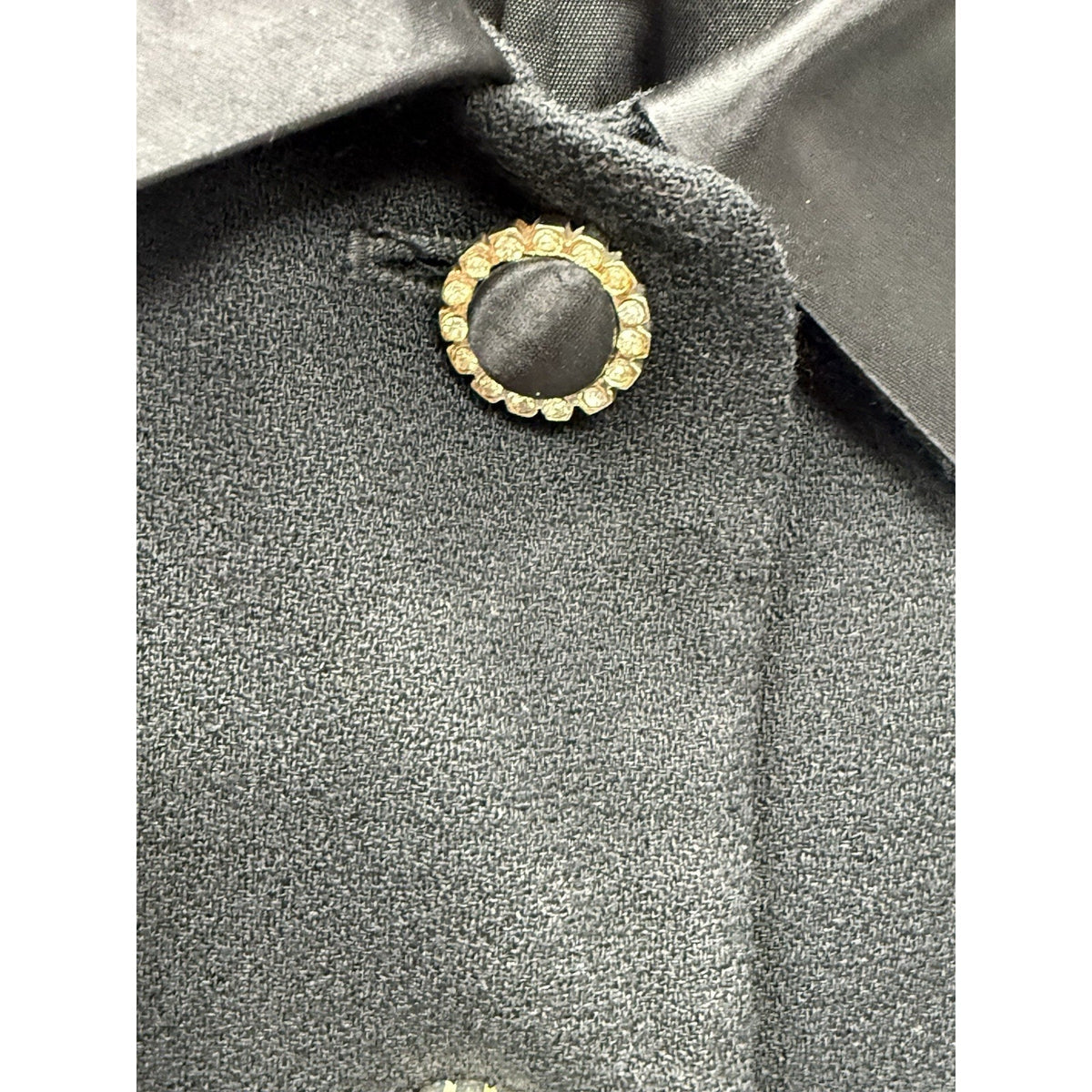 VTG Casual Corner Womens Size 4 Black 100% Wool Blazer Satin Collar