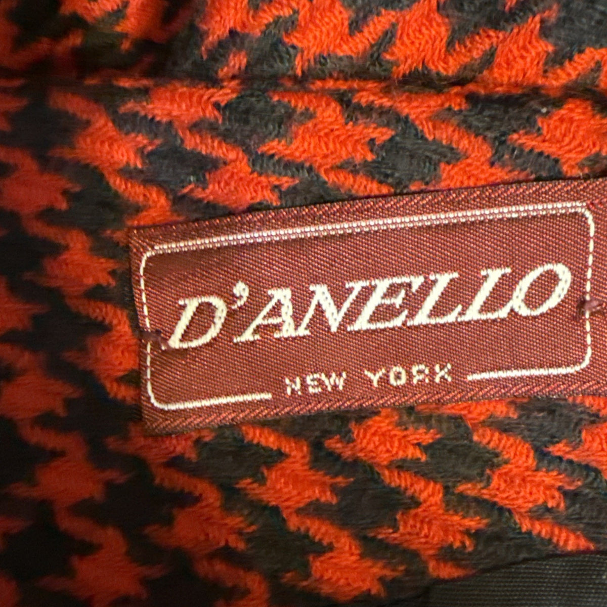 D’ANELLO New York Women’s Size 8 Red Black Houndstooth Wool Blazer Jacket