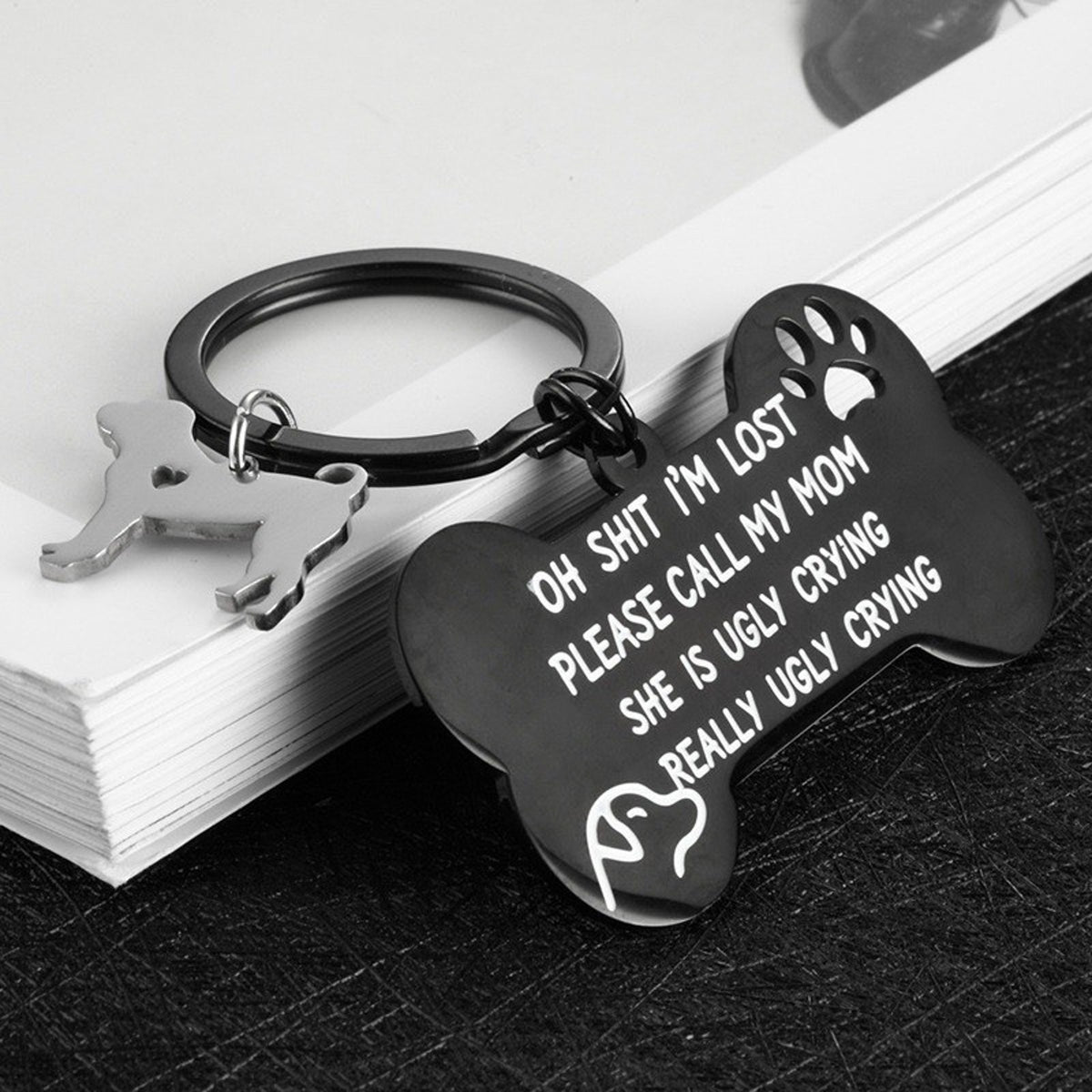 Funny Dog Mom Keychain I’m Lost Please Call My Mom Pet Lover Novelty Gift