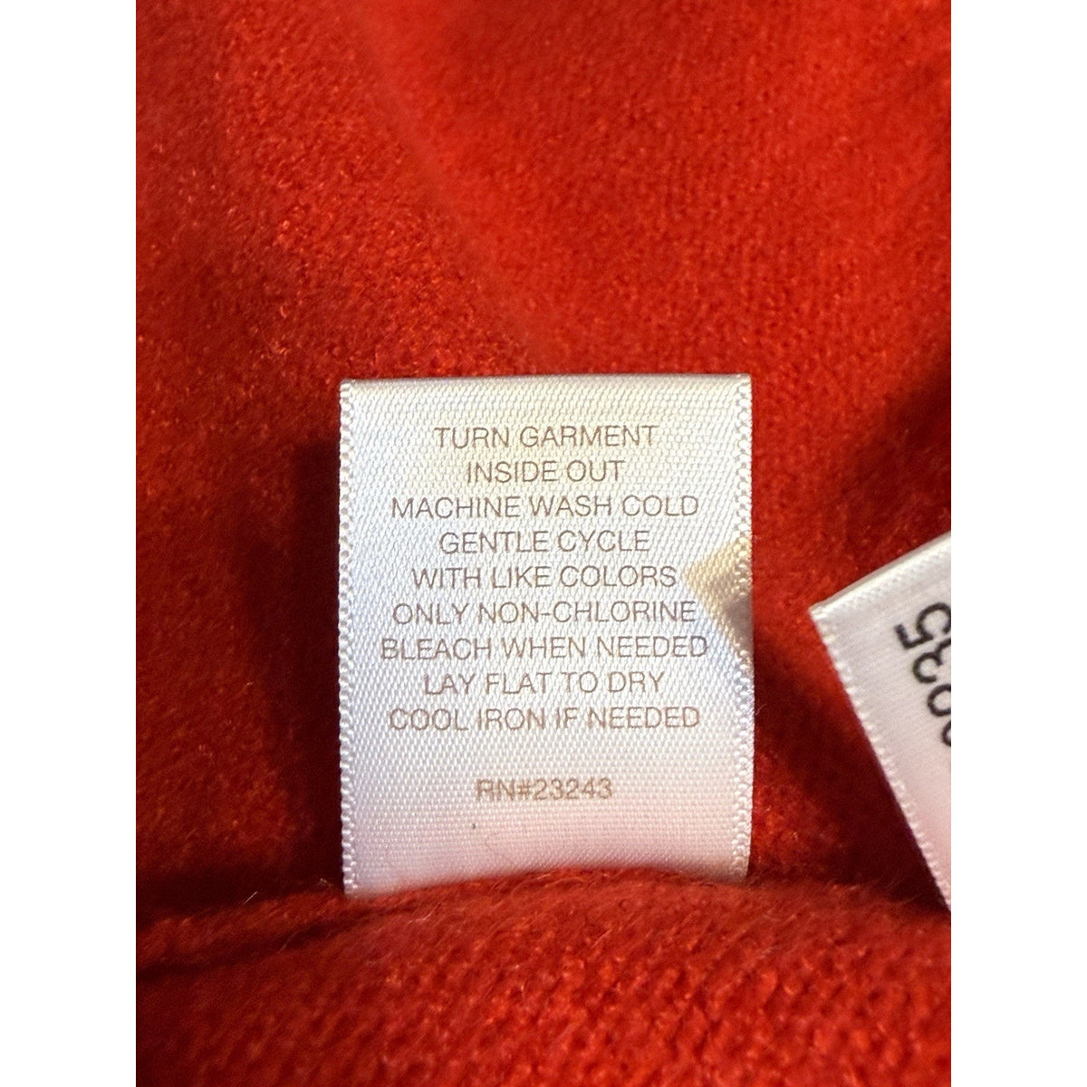 Eva Mendes Red Turtleneck Sweater 3X Cable Sleeve Detail Soft Knit Cozy Bold