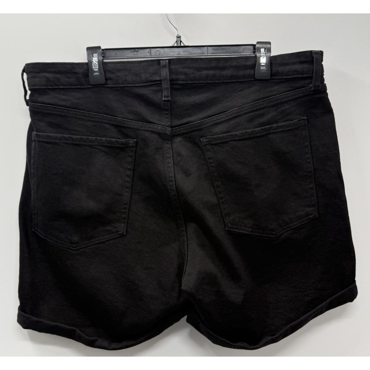 Old Navy High Rise O.G. Straight Secret Smooth Pockets Size 18 Black Jean Shorts