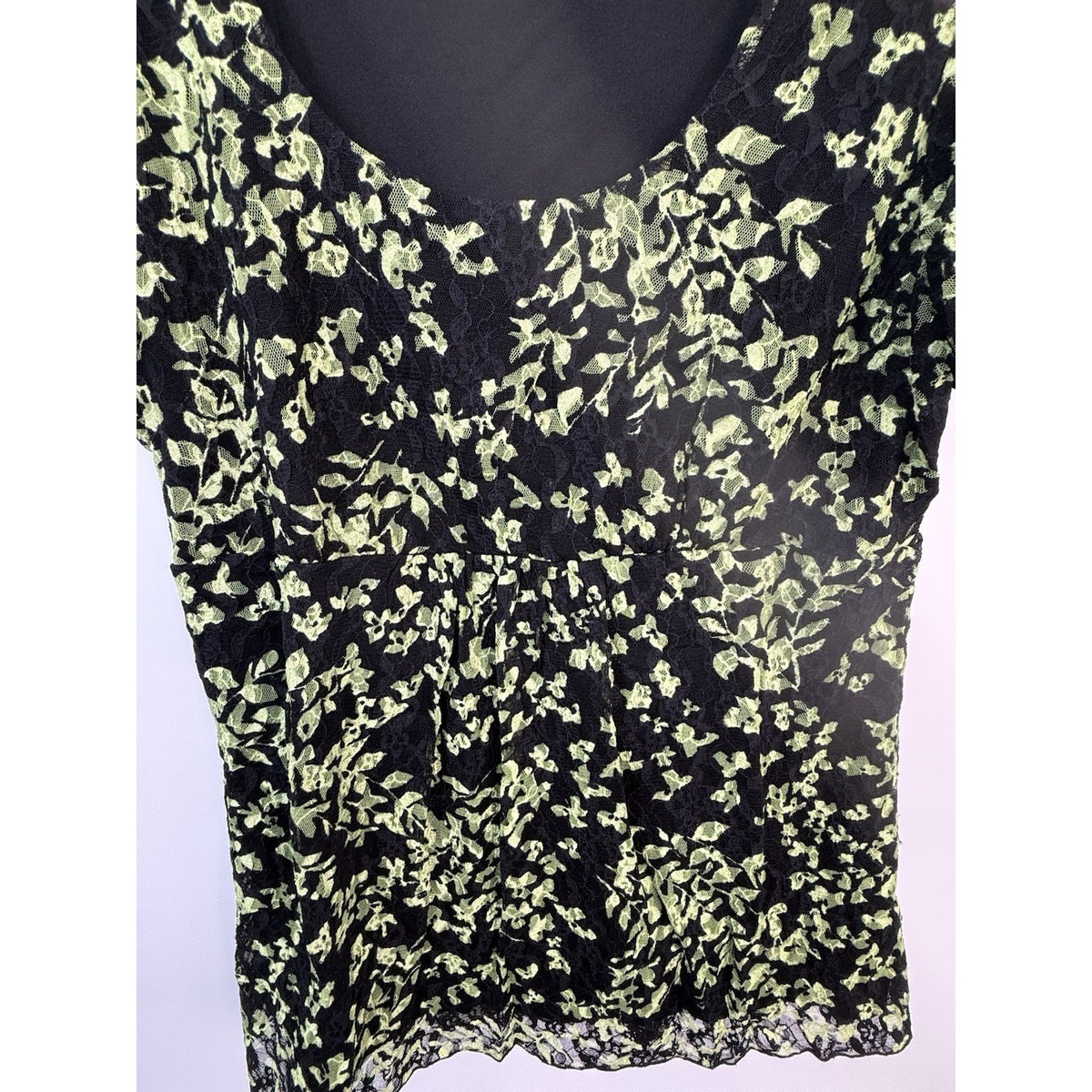 Style & Co Lace Floral Sheer Overlay Top Black Green L Lined Short Sleeve Women