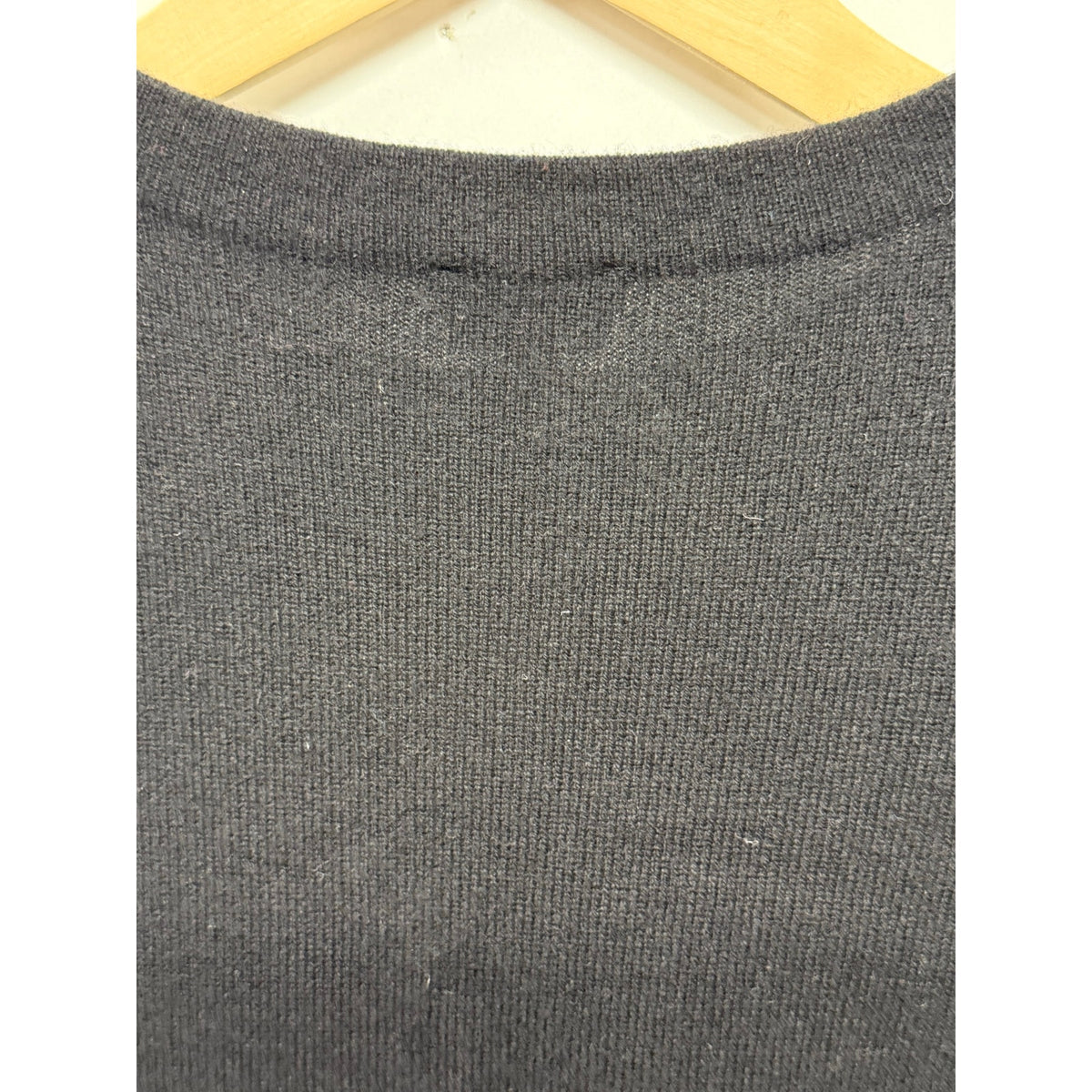 Talbots Pure Cashmere Black Crewneck Sweater Women’s Medium 3/4 Sleeve