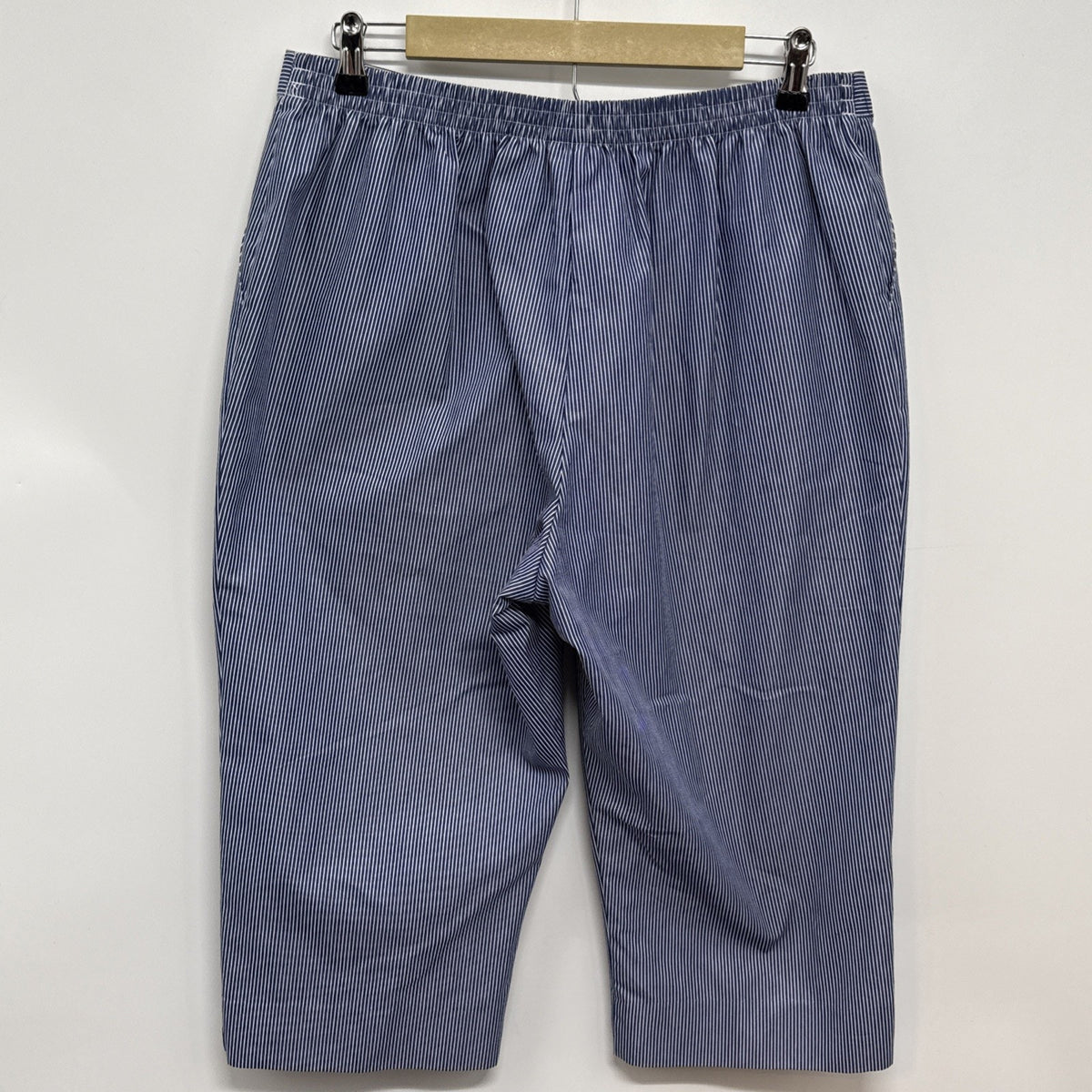 Alfred Dunner Capri Pants Women's 14 Blue White Striped Straight Leg Pull On