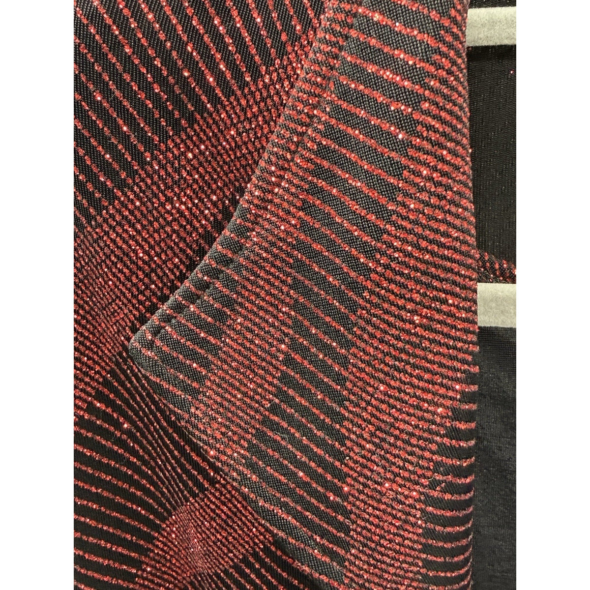 Dressbarn Woman Collection 2PC Glitter Knit Jacket Tank Set Red Black 14/16