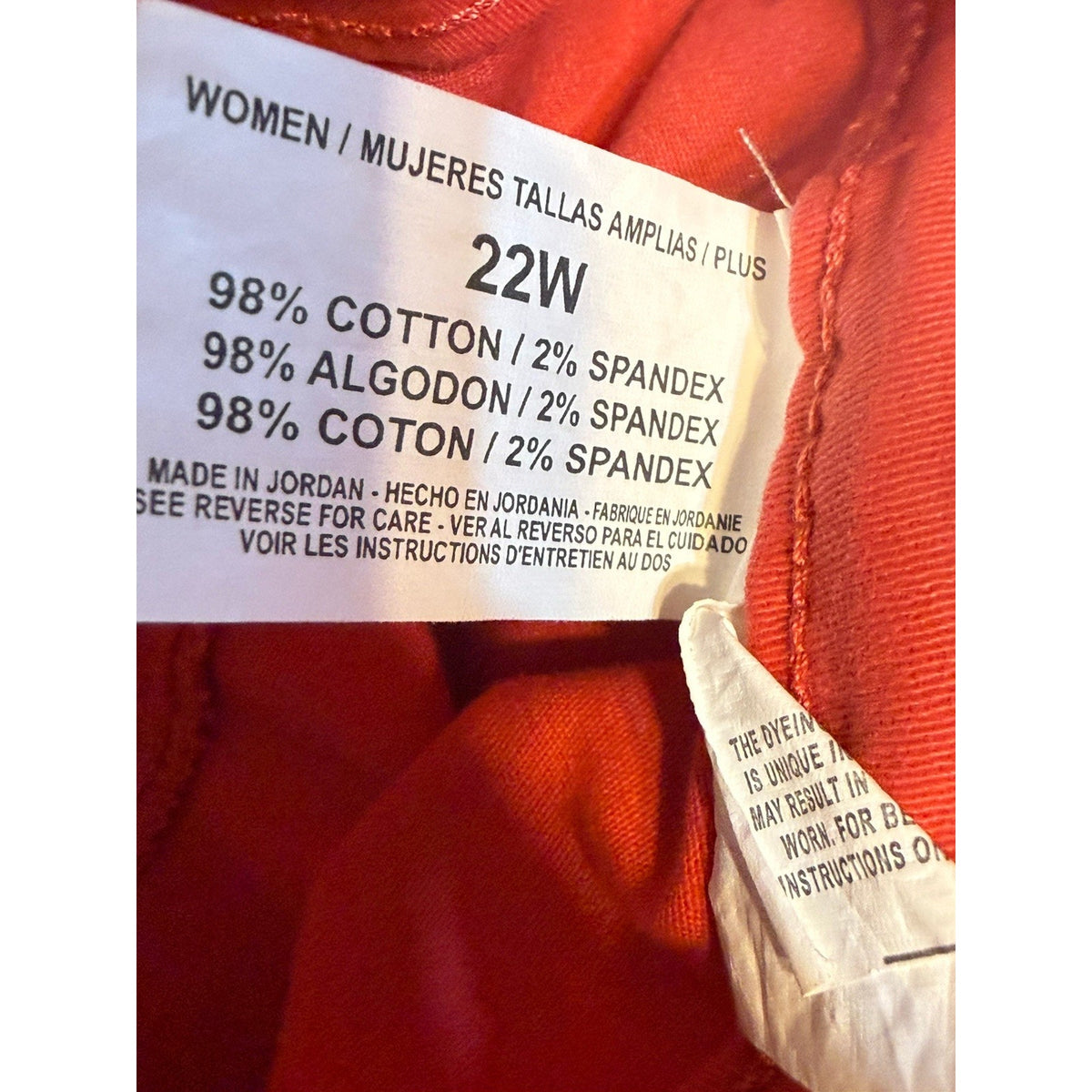 Bandolino Red Pull On Capri Pants Women’s Size 22W Stretch Mid Rise