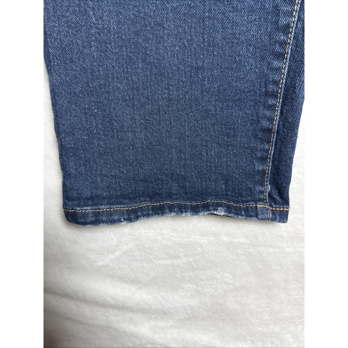 Terra & Sky Boyfriend Jeans Distressed Denim Blue Womens Sz 16W Stretch Pockets