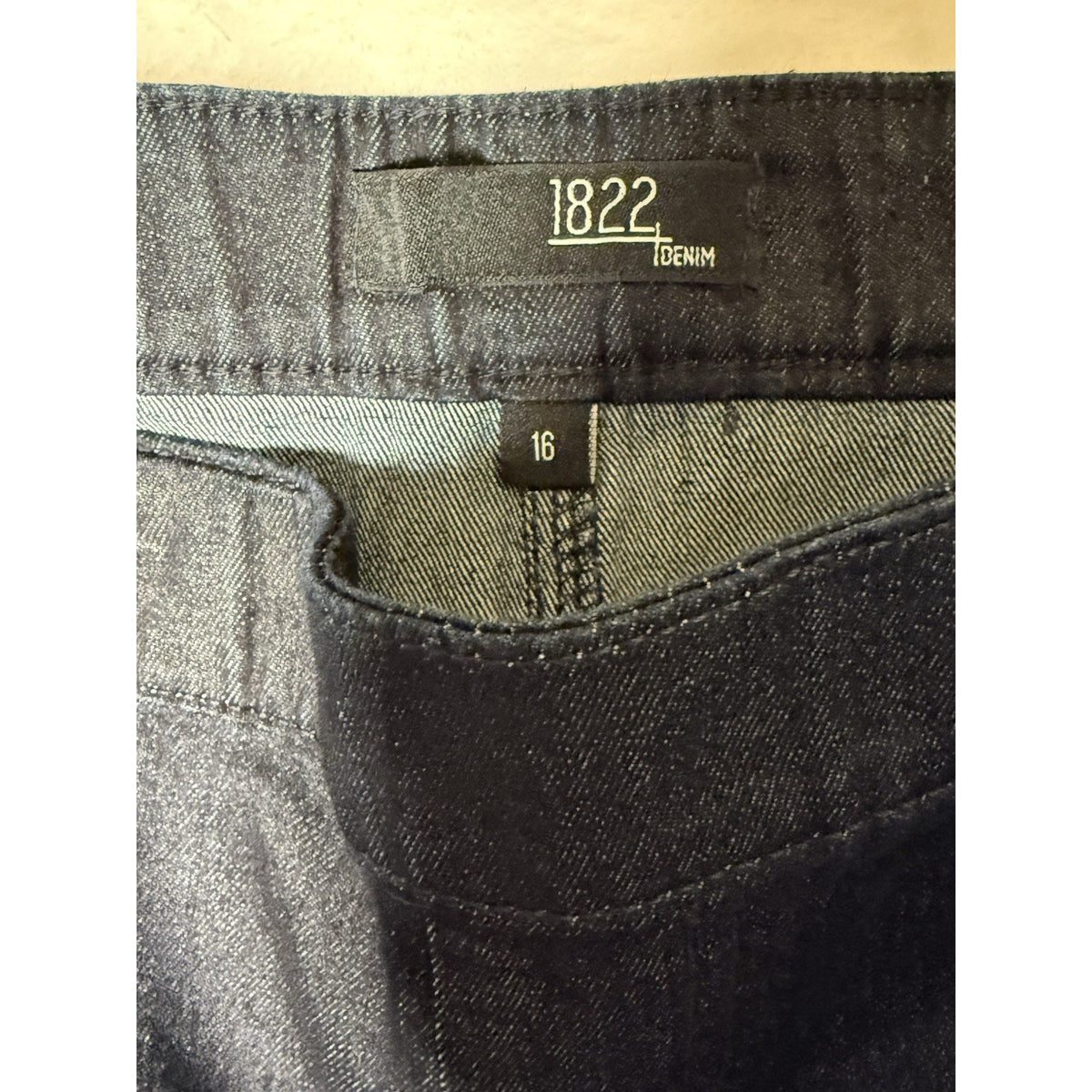1822 Denim Womens Jeans Size 16 Pull On Stretch Straight Leg Dark Wash 28 Inseam
