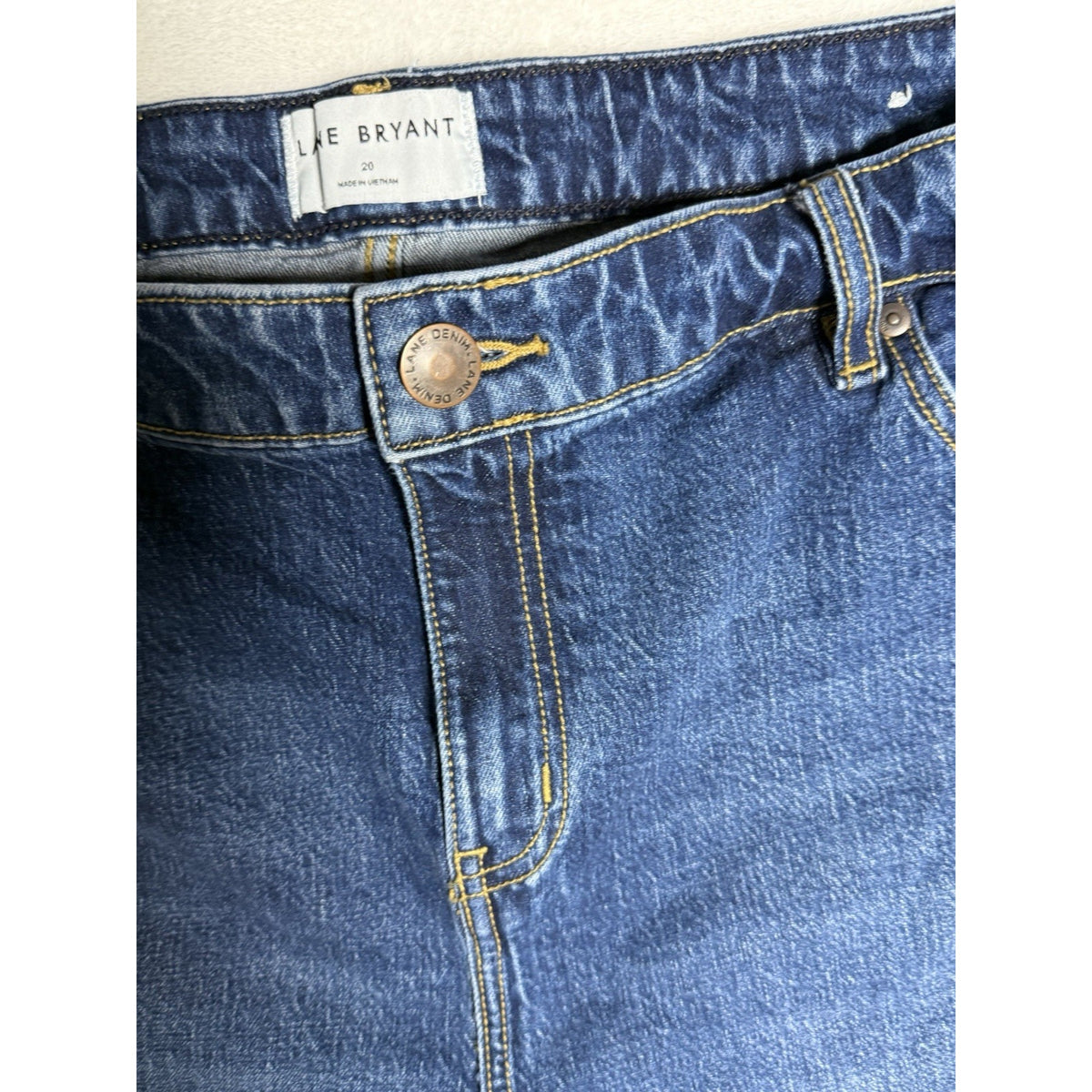 Lane Bryant Mid Rise Boyfriend Denim Shorts Women’s Size 20 Cuffed Plus Blue
