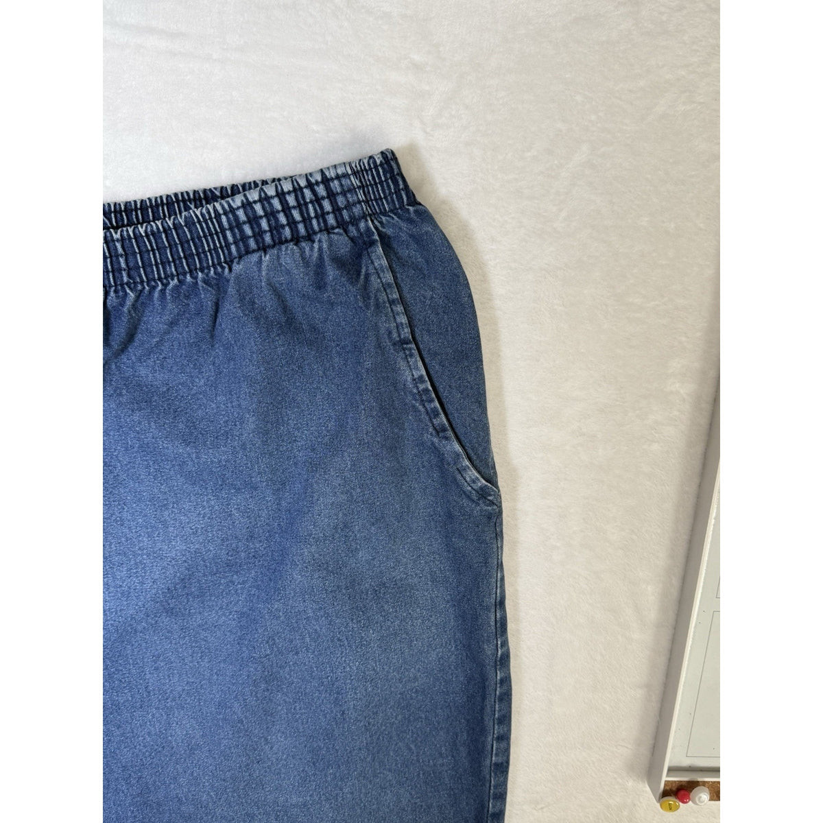 Briggs Women 24W Pull On Denim Jeans Blue Elastic Waist Cotton Capris