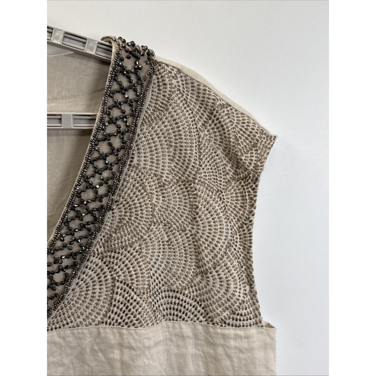 Peck & Peck Womens Large Khaki Linen V Neck Top Beaded Embroidered Casual