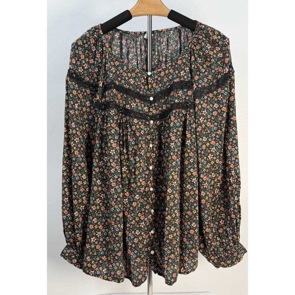 Old Navy XXL Floral Boho Peasant Blouse Black Pink Lace Detail Long Sleeve