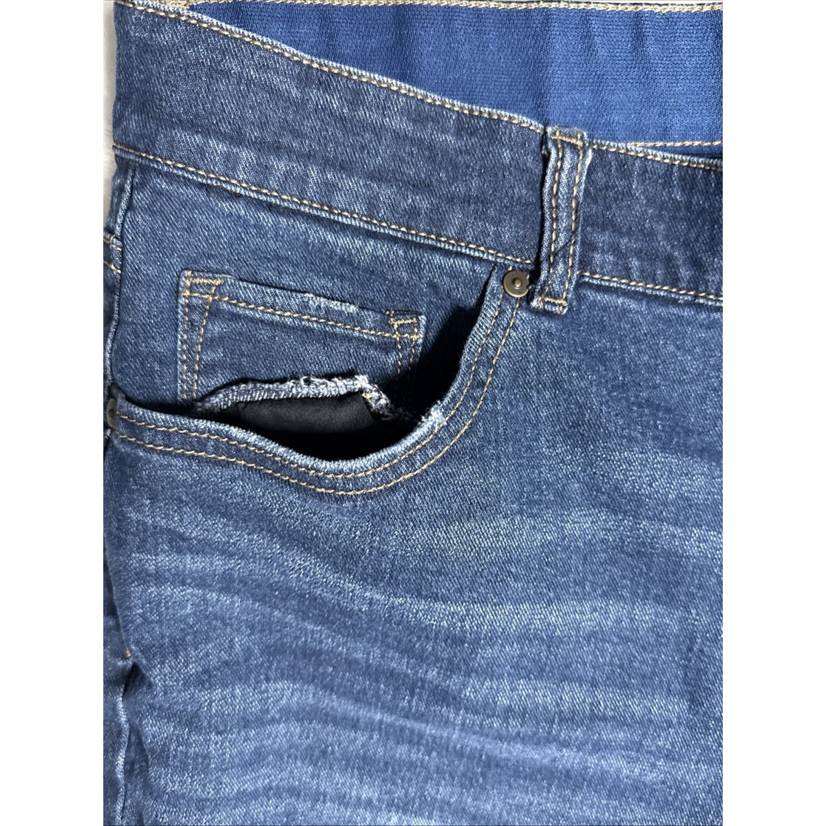 Terra & Sky Boyfriend Jeans Distressed Denim Blue Womens Sz 16W Stretch Pockets