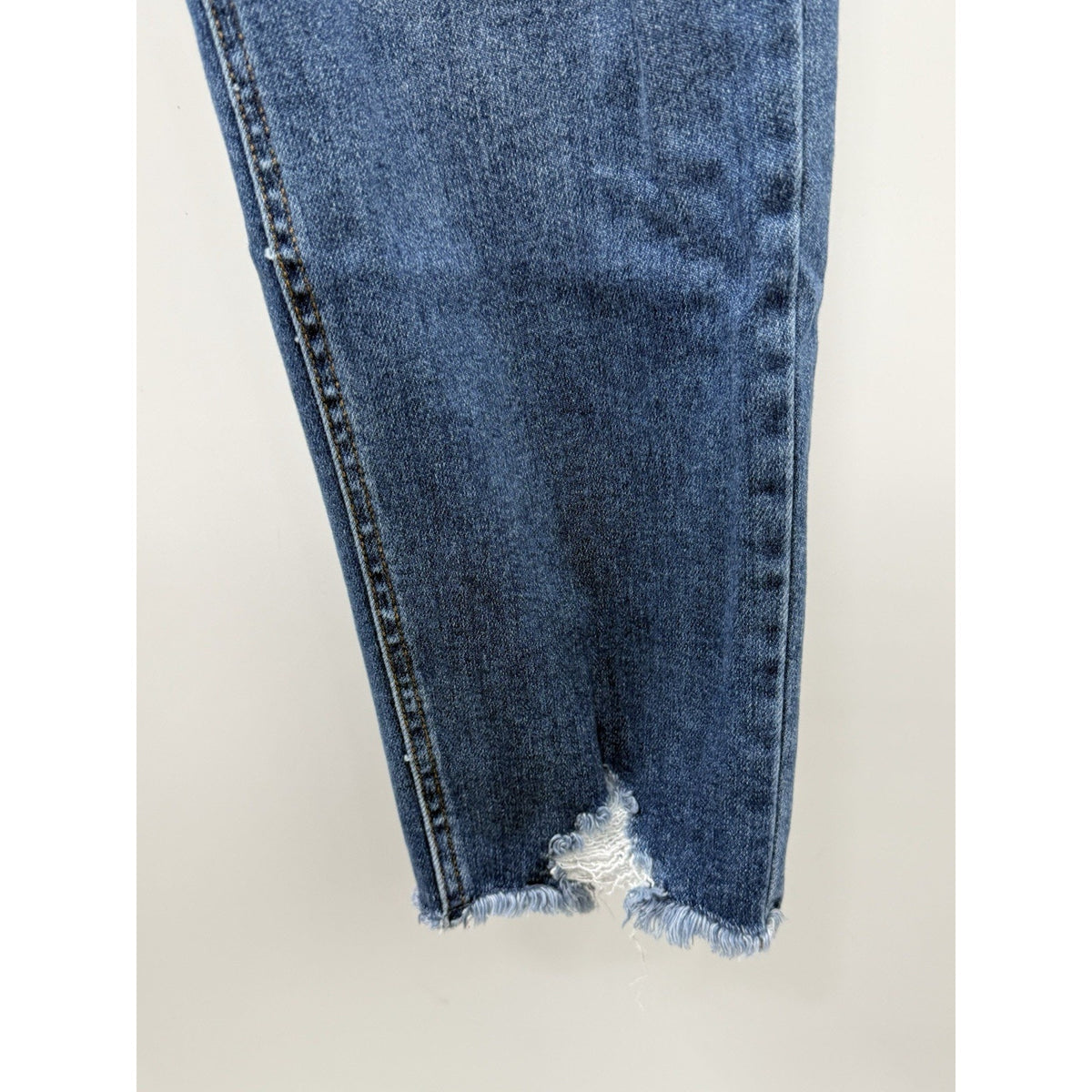 Terra & Sky Womens Jeans 16W Skinny Ankle Distressed Stretch Raw Hem Blue