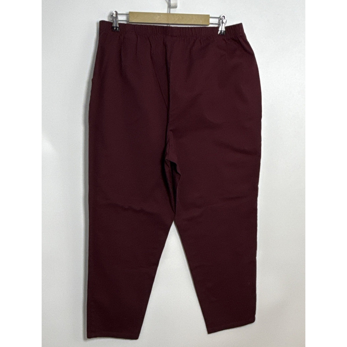 d&co. denim + company Women’s 1XP Petite Burgundy Pull On Pants Pockets
