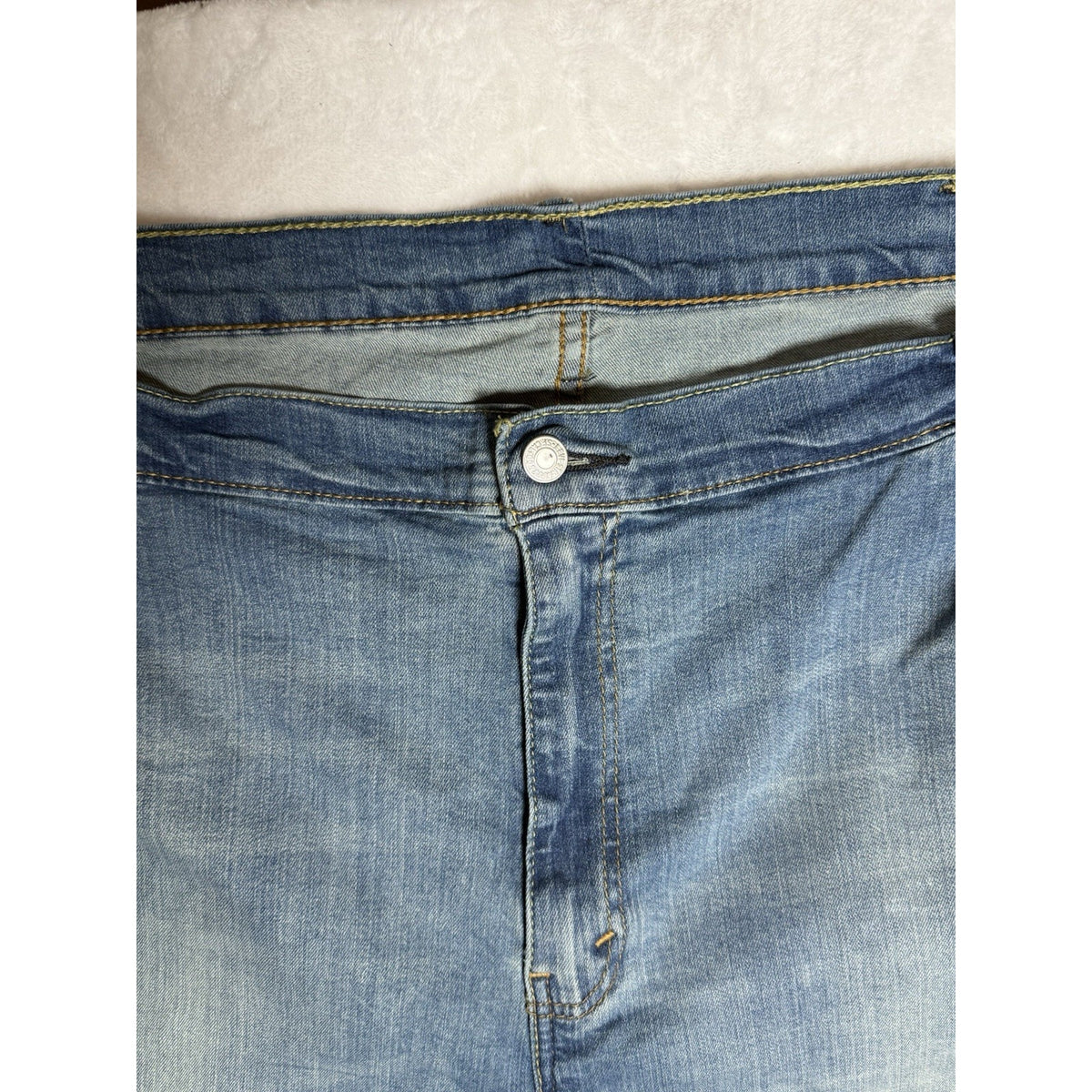 Levi’s 541 Athletic Taper Jeans Mens 52x30 Light Wash Stretch Denim 52x29
