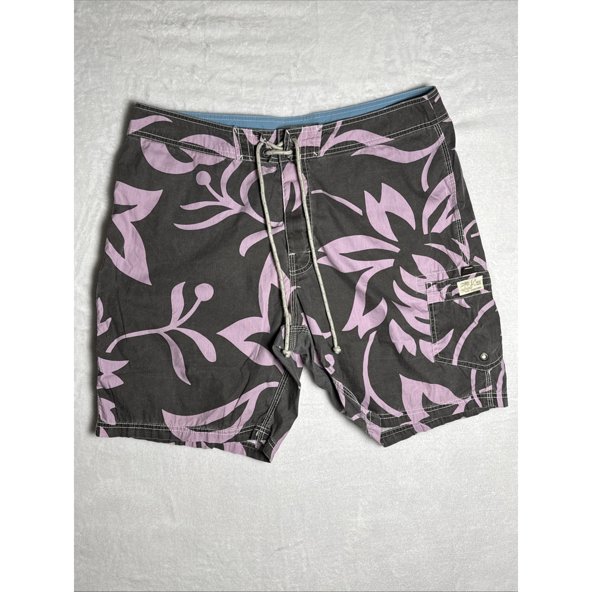 J. Crew Men's Gray Pink Floral Board Shorts Swim Trunks Sz 36 Pockets Drawstring