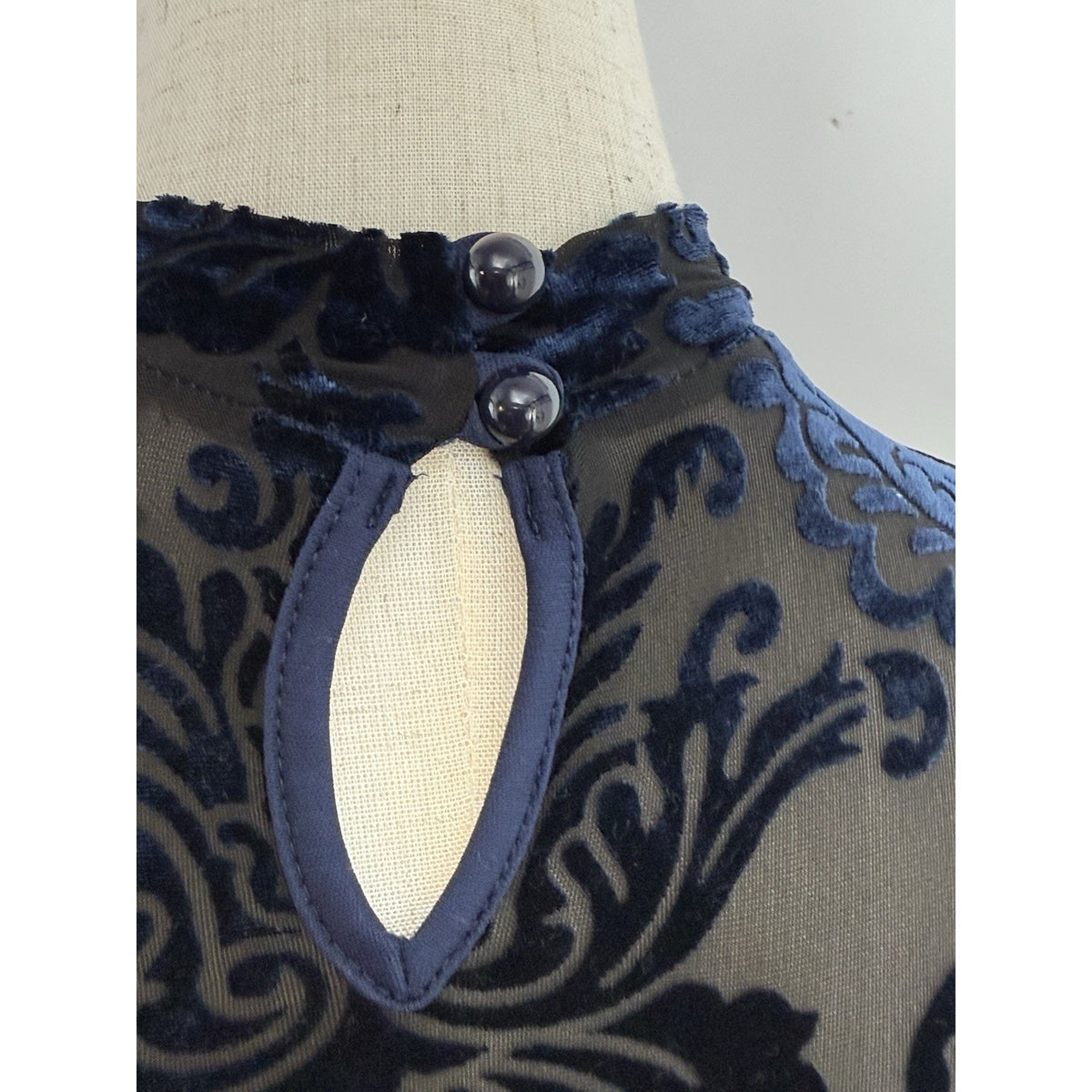 Windsor XS Navy/Black Burnout Velvet Damask Bodycon Mini Mock Neck long sleeve