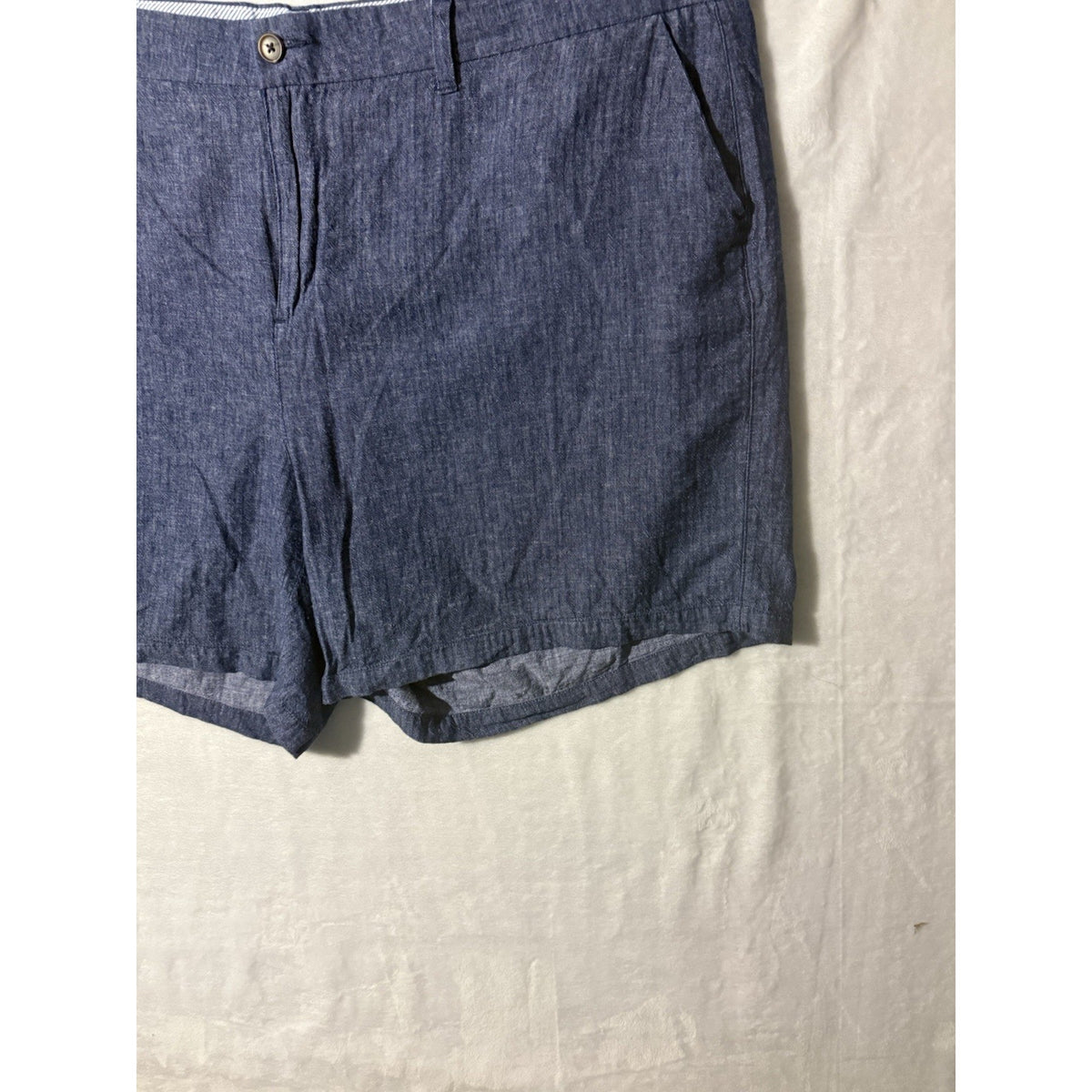 Old Navy 26 Plus Linen Blend Chambray Shorts Blue Casual Women’s 26W Pockets