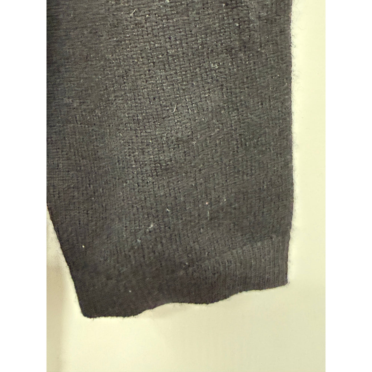 Talbots Pure Cashmere Black Crewneck Sweater Women’s Medium 3/4 Sleeve