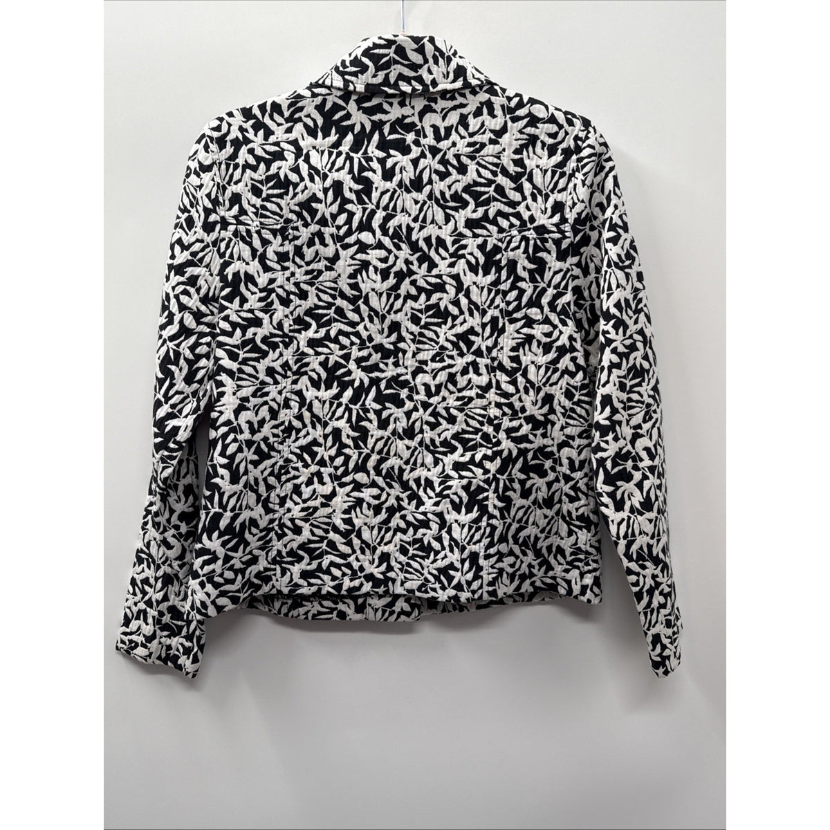 Croft & Barrow Jacket Women’s Size Medium Black & White 3 Button Blazer Floral