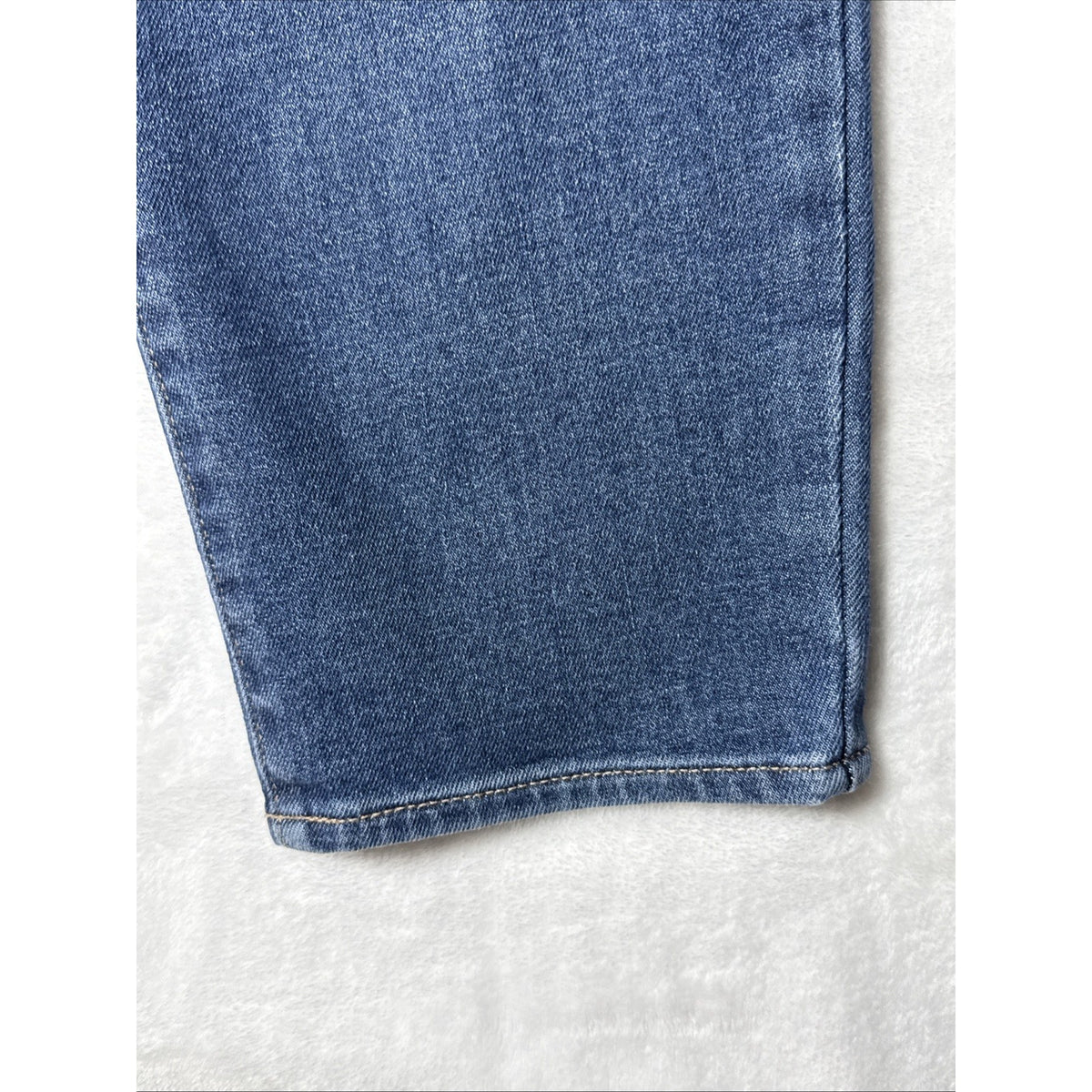 Old Navy Blue Denim Jeans Women OG Straight High Rise Pants Size 18 5 Pockets