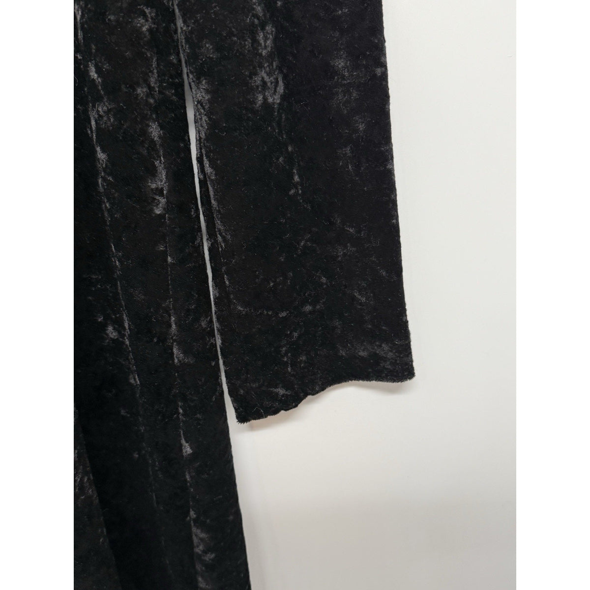 Molly Malloy Black Velvet Dress Beaded Neck Gothic Romantic Whimsigoth 12