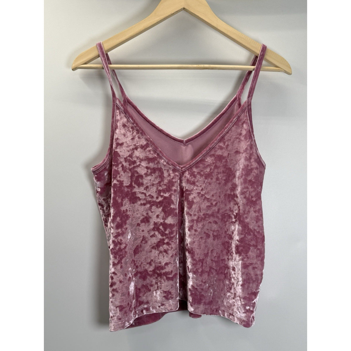 Victoria's Secret PINK Pink Crushed Velvet V-Neck Tank Top Camisole Small