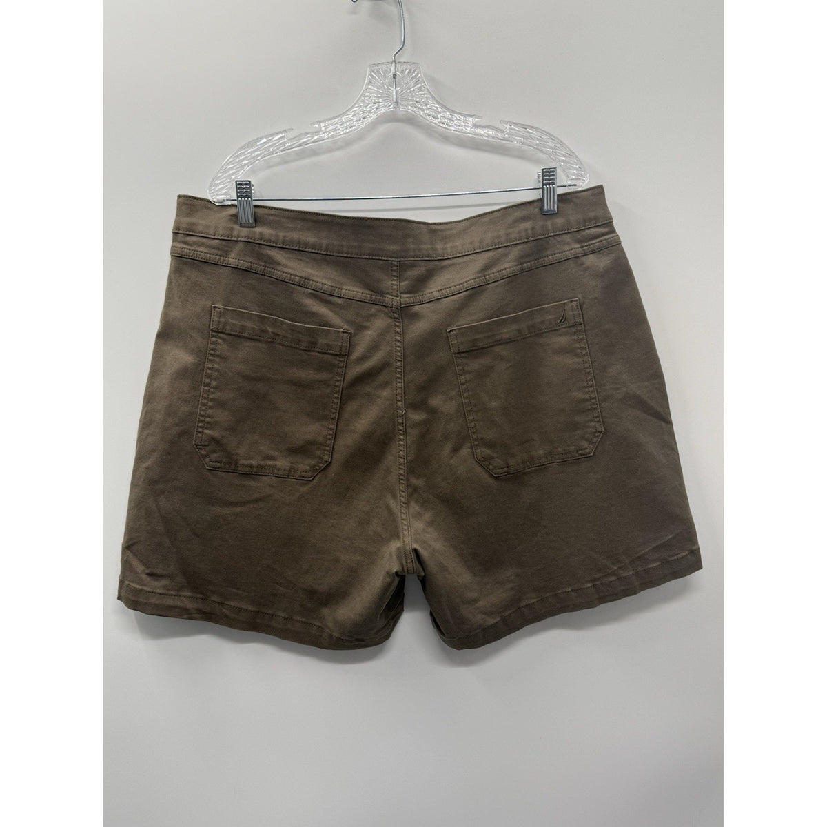 Nautica Jeans Womens XXL Olive Green Pull On Stretch Shorts Cotton Blend Pockets