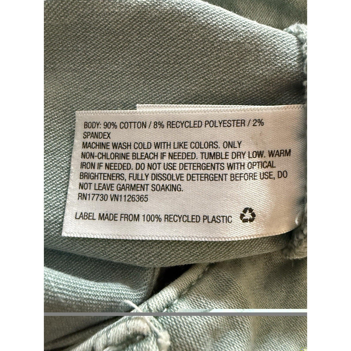 Universal Thread Sage Green Skinny Jeans Women’s 14/32S Mid Rise Stretch