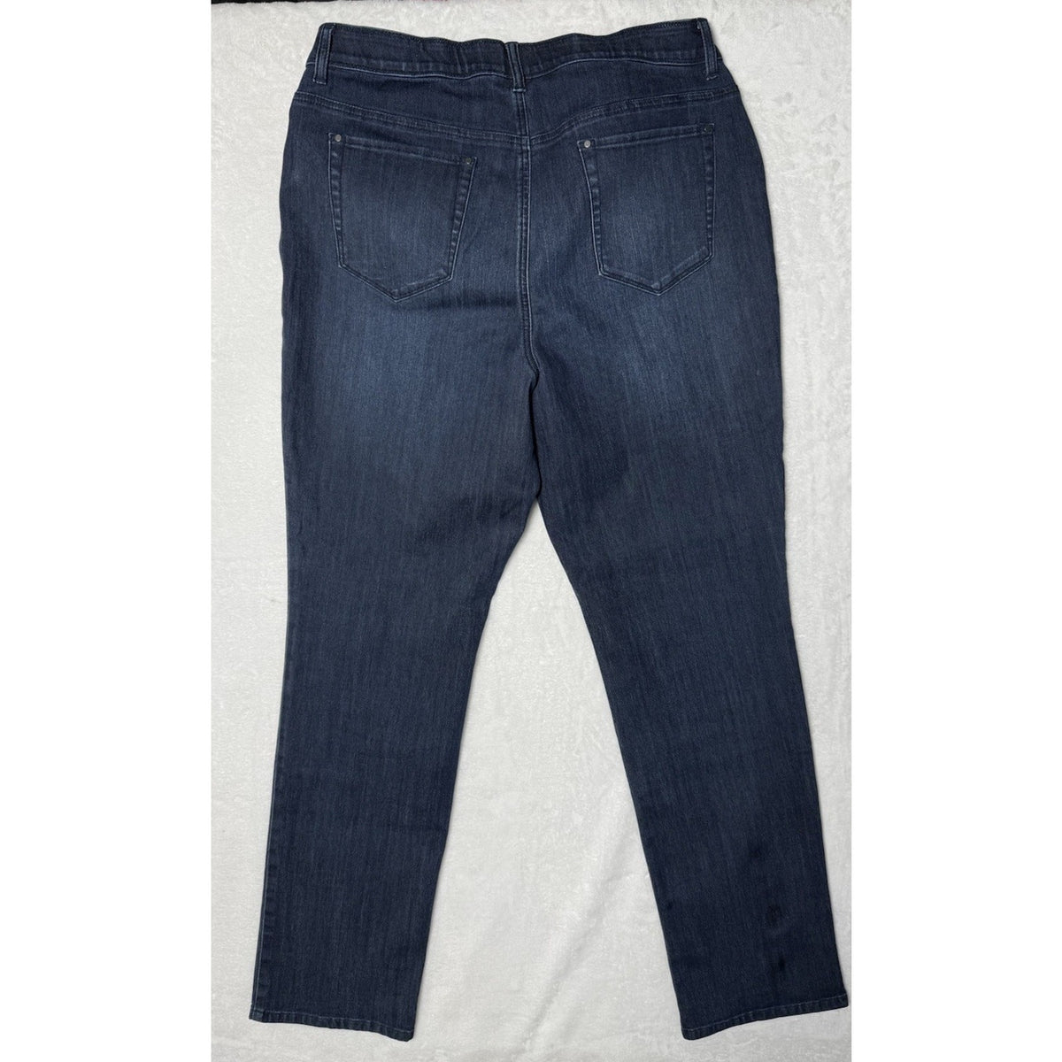 Chico's Women Regular Size 2 Dark Wash High Rise Slim Stretch Straight Jeans