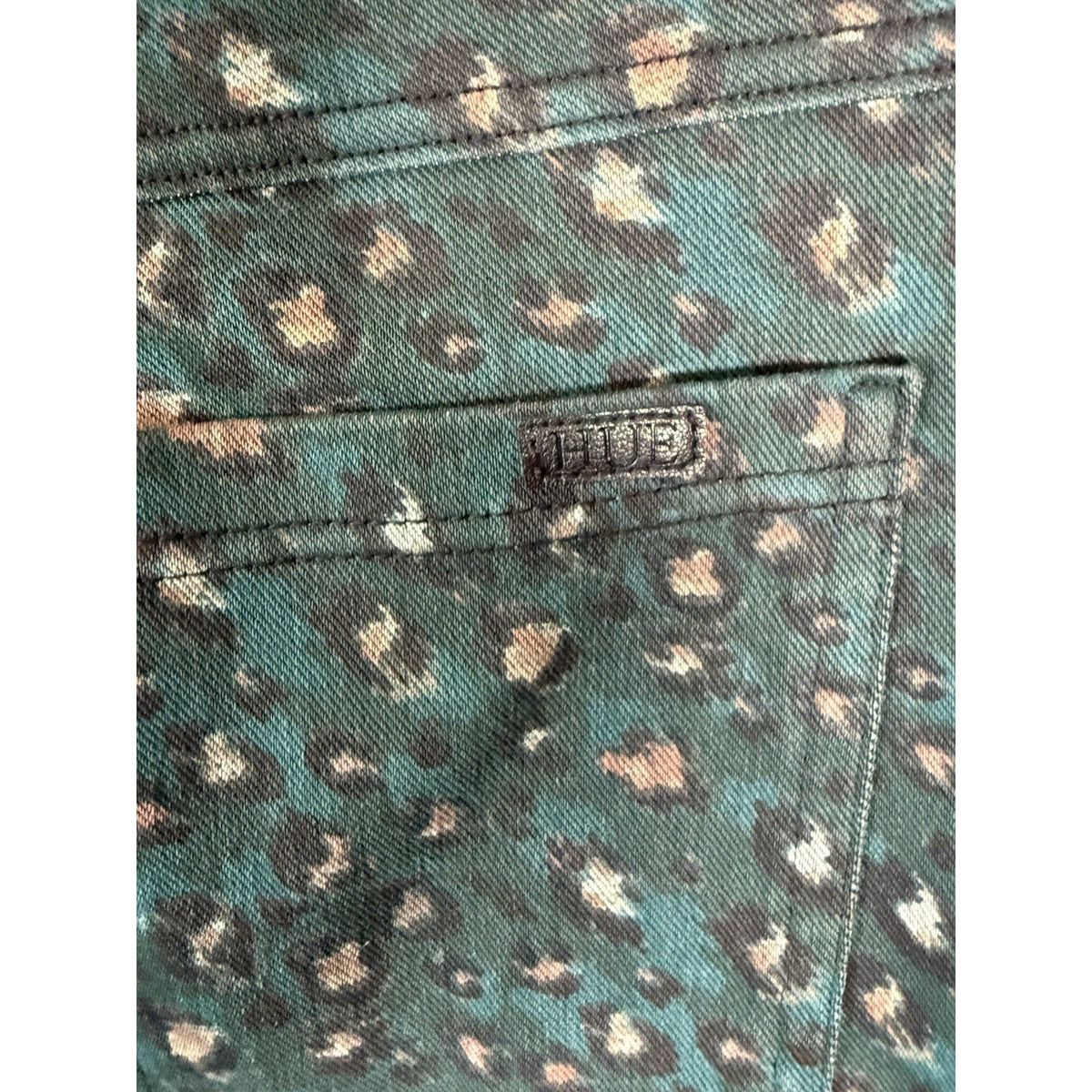 HUE Womens Leopard Print Leggings Green Pull On Stretch Pants Size Large