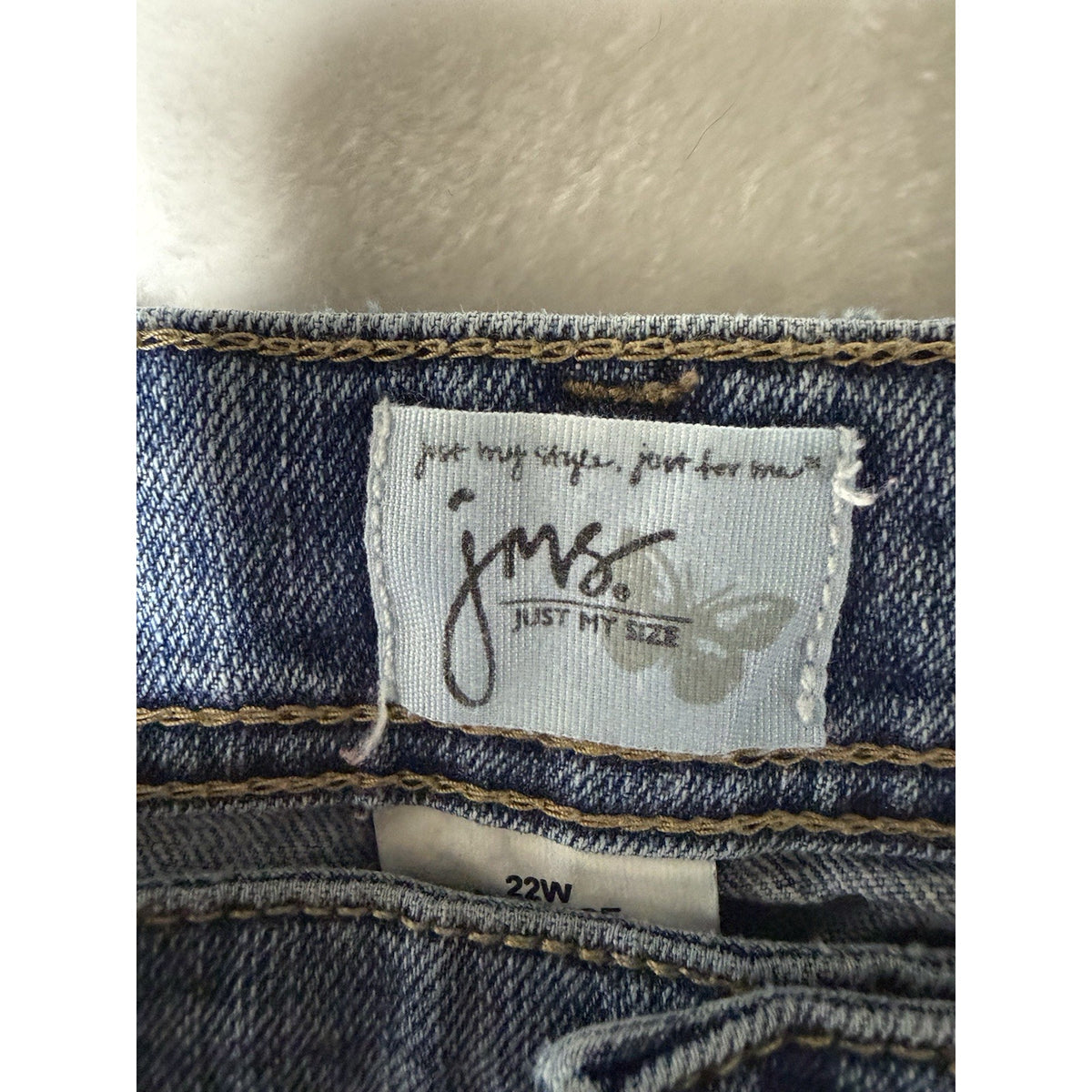 Just My Size Women 22W Blue Havana Wash Stretch High Rise Cropped Jeans