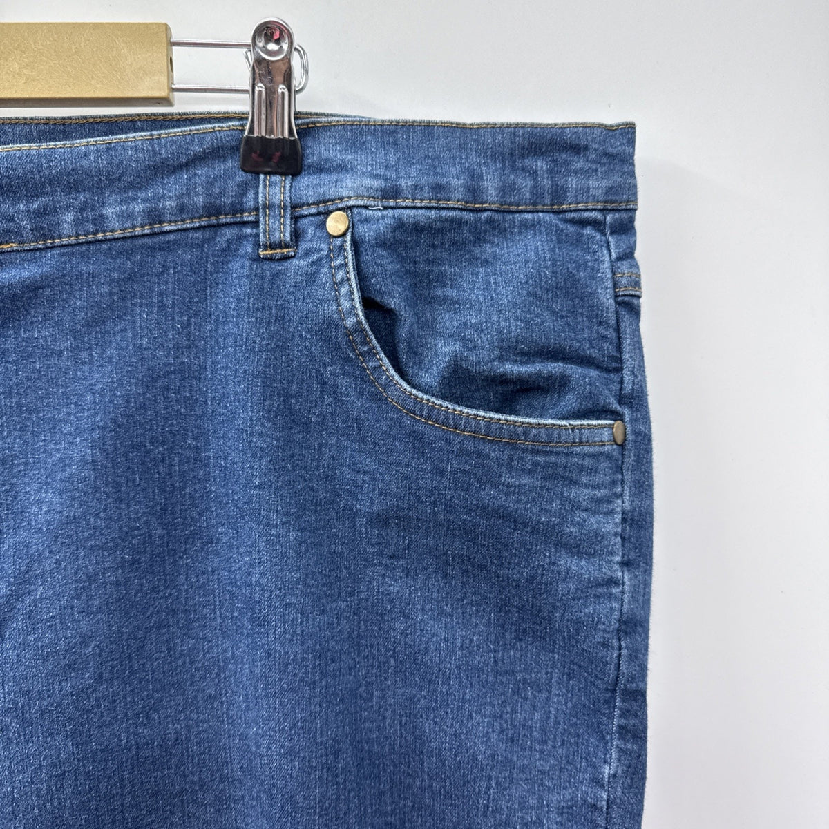 Woman Within Jean 24” Inseam Crop Pants, Blue Denim Sz 24W 5 Pocket Stretch