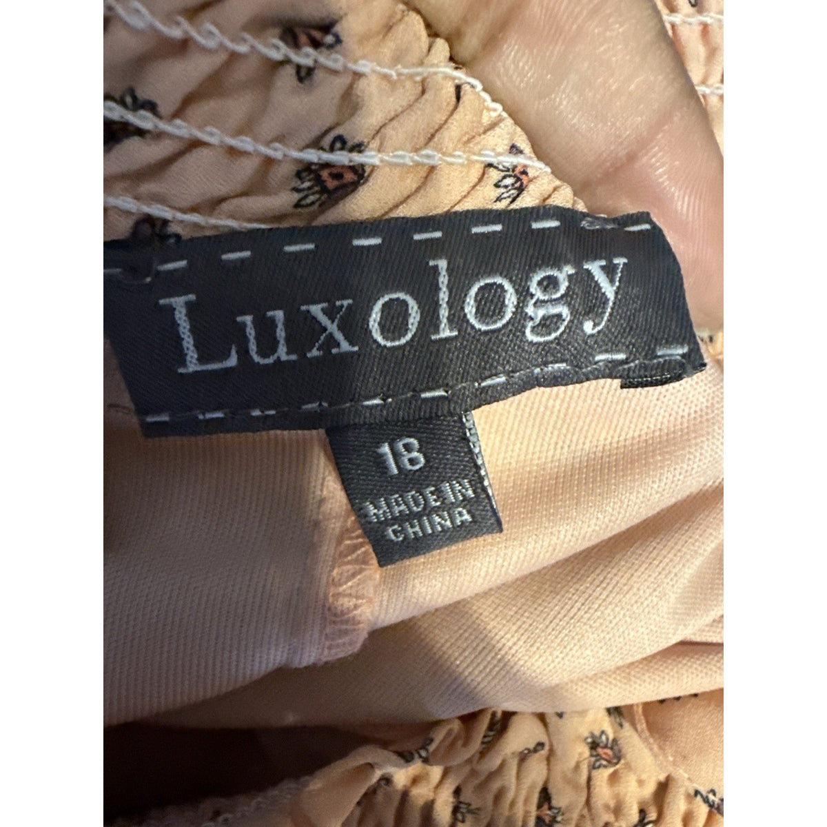 Luxology Boho Paisley Off Shoulder Dress Peach Smocked Festival Size 18
