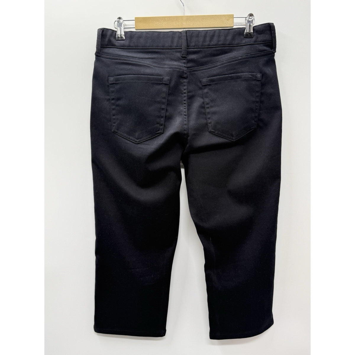 Liz Claiborne pants Women’s Black 5 Pocket Capri Crop Women 12 Midrise 5 Pocket