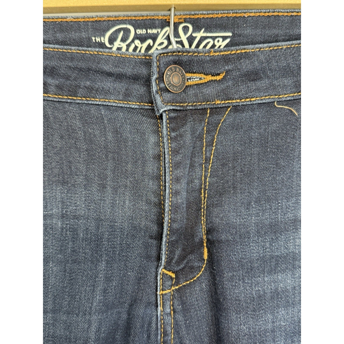 OLD NAVY ROCK STAR Women’s Size 16 Pockets Skinny Jeans Dark Wash