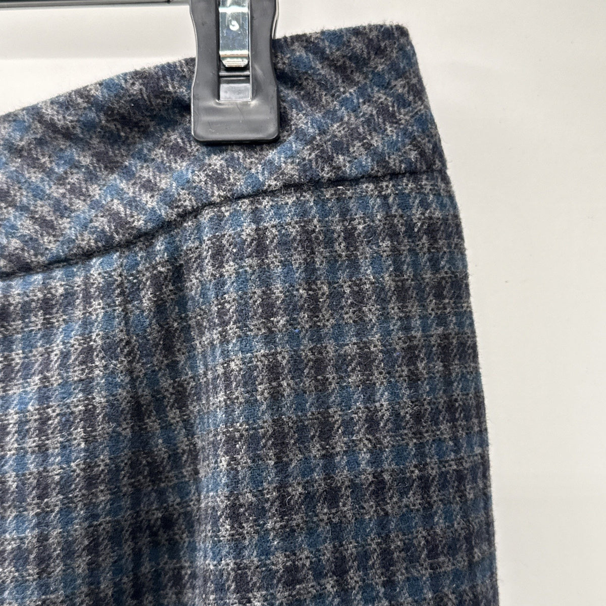 Chadwick Of Boston Size 12 Women’s Plaid Wool Blend Skirt Black/Gray/Blue
