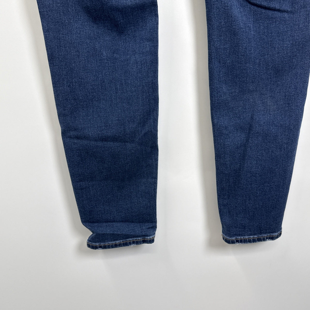 Old Navy Jeans Womens 14 Rockstar Mid-Rise Skinny Jegging Distressed Knee Blue