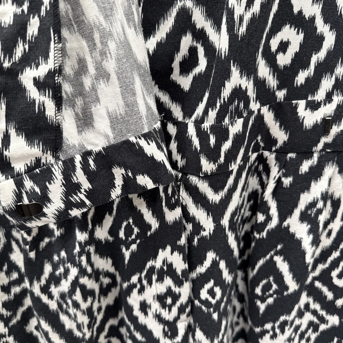 Ashley Stewart Linen Blend Jumpsuit Size 20 Black Tan Ikat Zip Slash Pockets